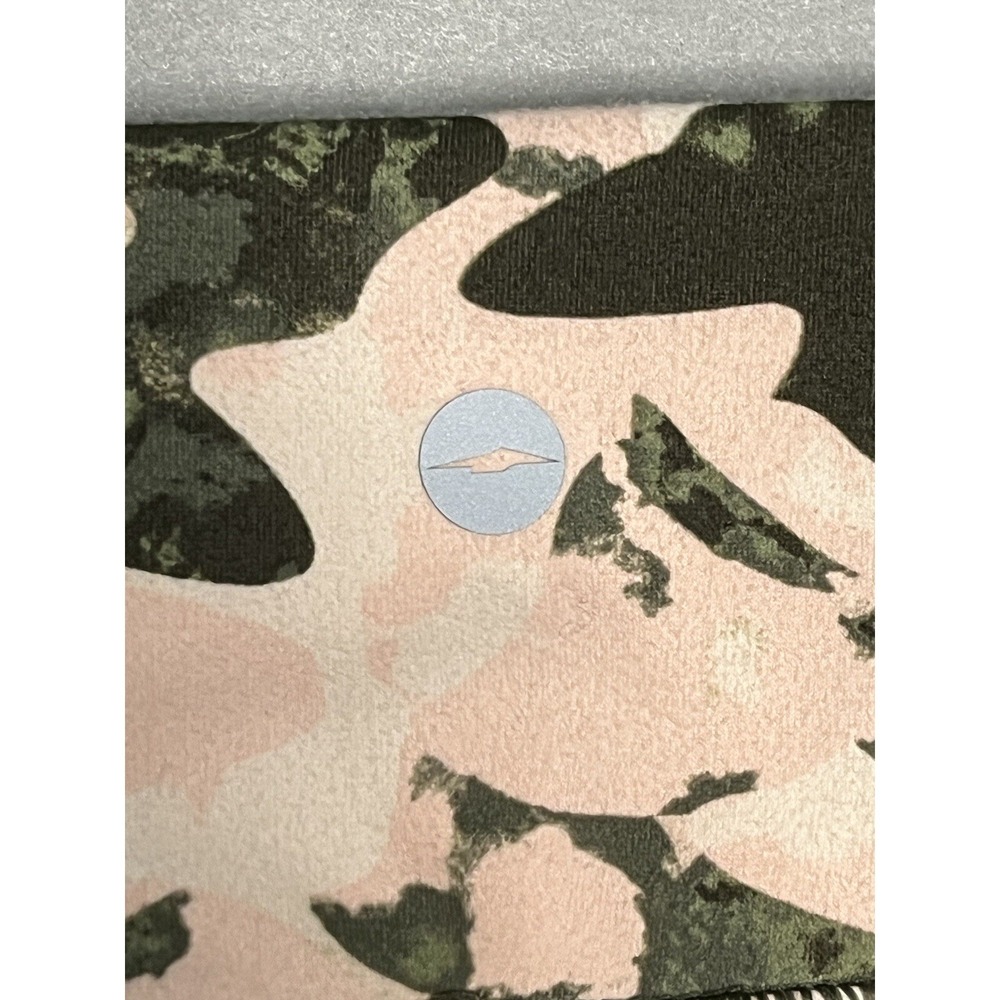 Avia Pink/Green Camo Leggings Womens Size XL 14-16 Full‎ Length - Picture 3 of 7